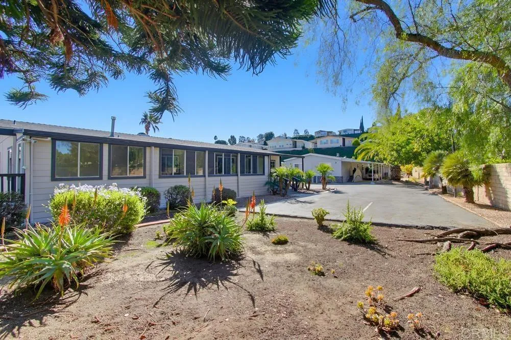 525 W El Norte Pkwy UNIT 302, Escondido, CA, 92026