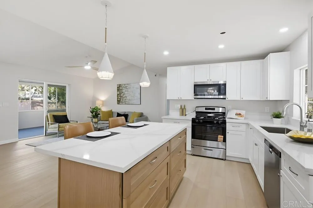 525 W El Norte Pkwy UNIT 302, Escondido, CA, 92026