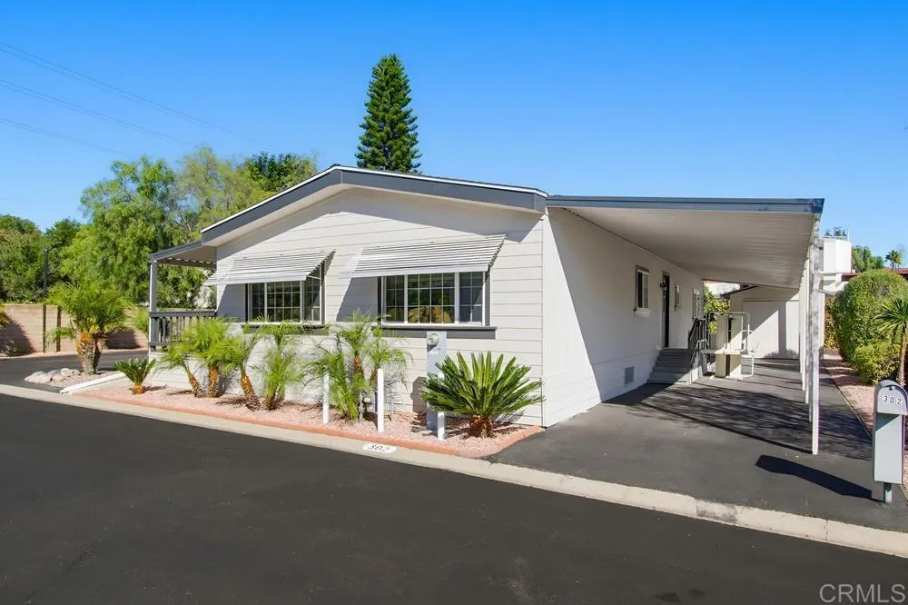 525 W El Norte Pkwy UNIT 302, Escondido, CA, 92026