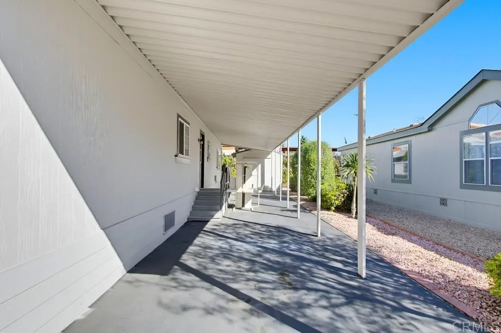 525 W El Norte Pkwy UNIT 302, Escondido, CA, 92026