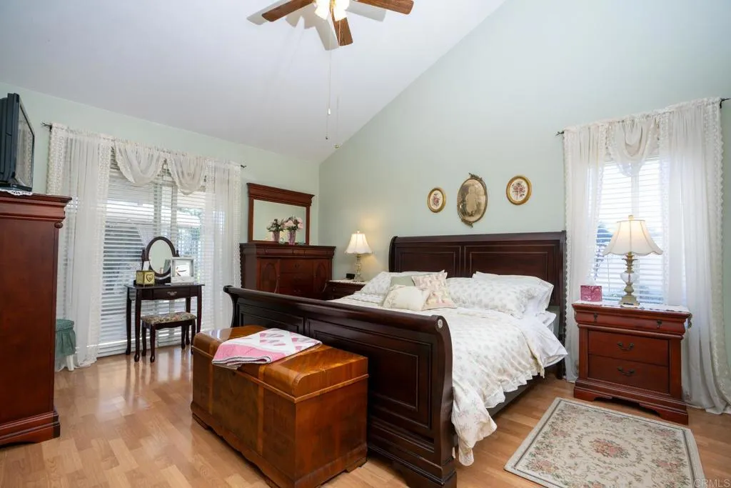 https://cdn.realtyfeed.com/cdn/127/306595198/285f8e10b2714819706cbacd4d1c572f.webp