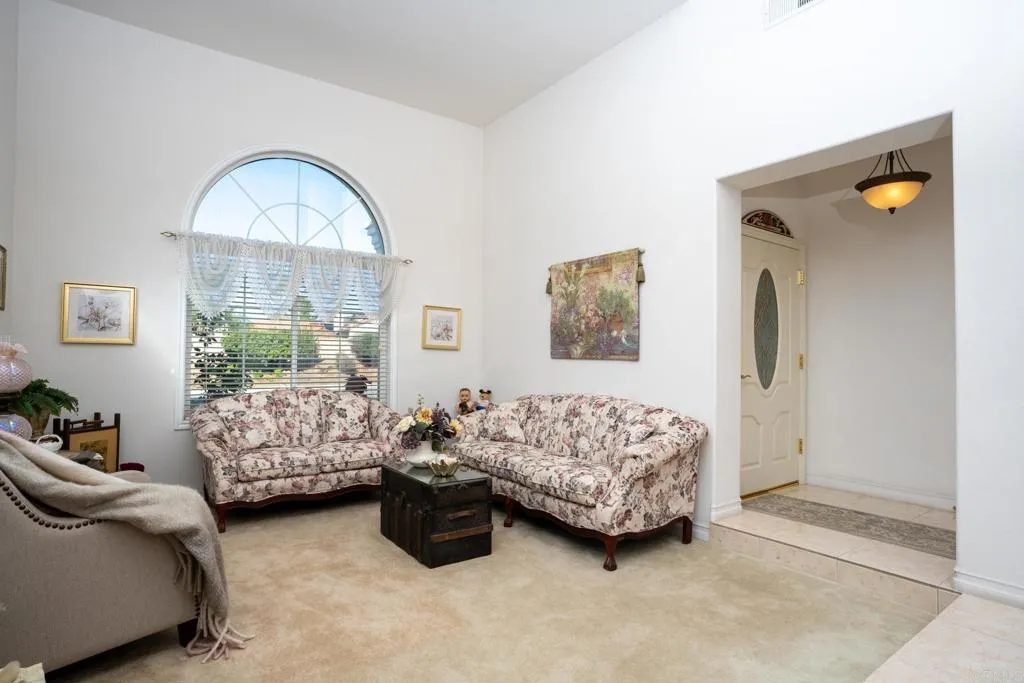 https://cdn.realtyfeed.com/cdn/127/306595198/a92115d63b5285e0413916458612c7eb.webp