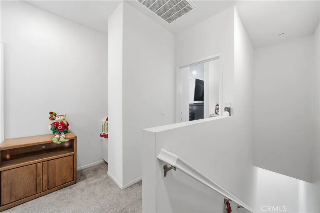 https://cdn.realtyfeed.com/cdn/127/306595201/356e3b75c5624d8ebad8708da81848e9.webp