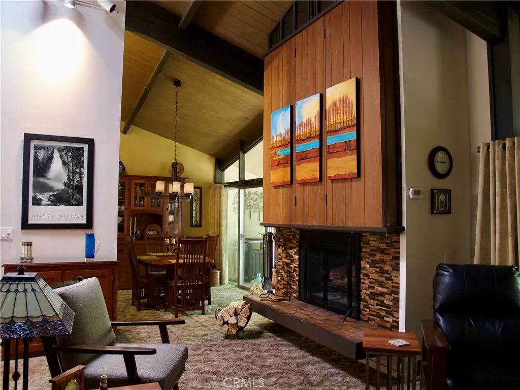 872 Sierra Vista Drive, Twin Peaks, CA 92391