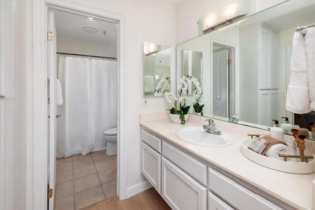 Photo #17: NDP2511111 Listing: Photo #17