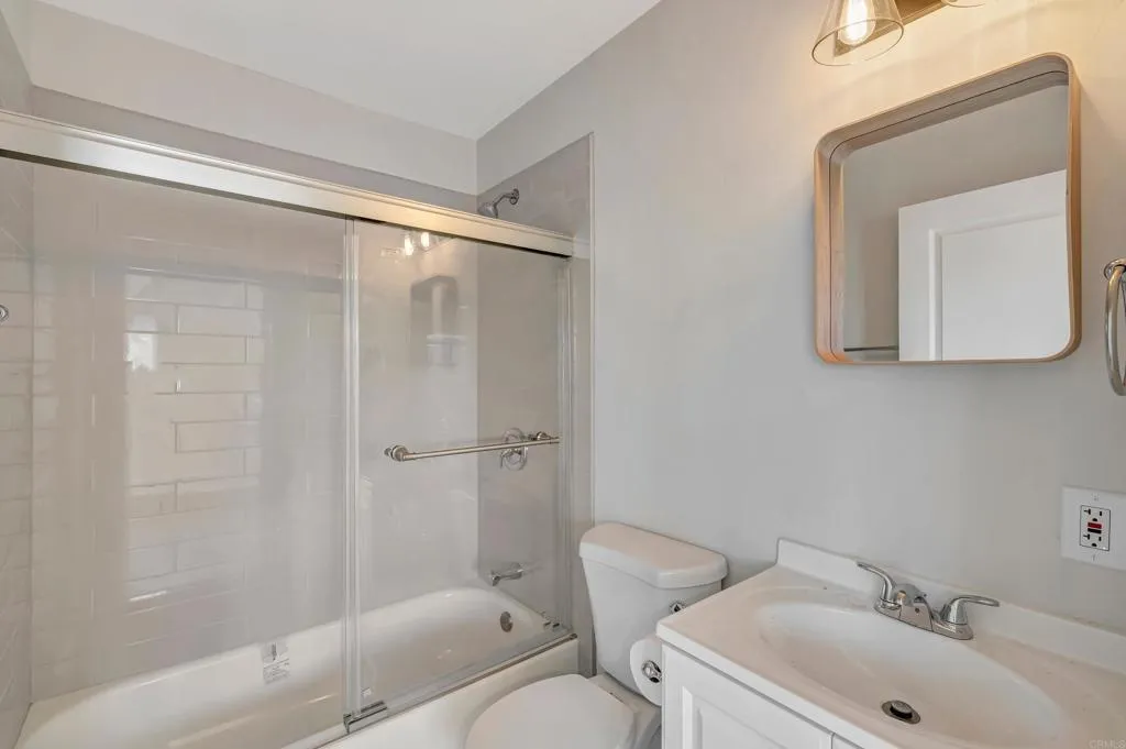 Photo #15: NDP2511112 Listing: Photo #15