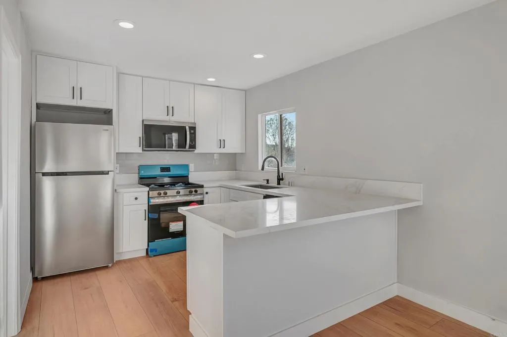 Photo #13: NDP2511112 Listing: Photo #13