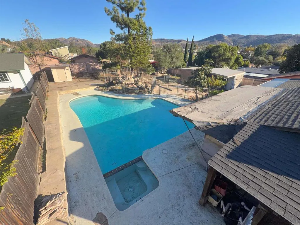 https://cdn.realtyfeed.com/cdn/127/306595339/2110088c36cb0af70b62fe5031df3676.webp