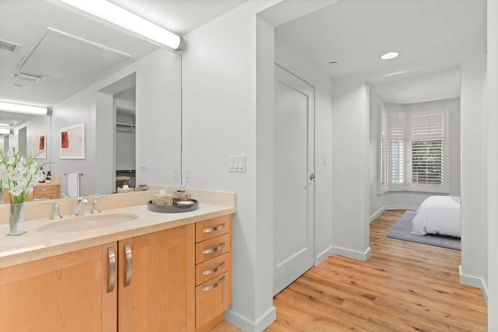 Photo #10: NDP2511114 Listing: Photo #10