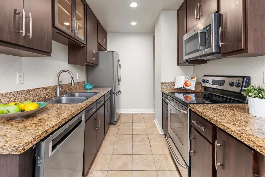 Photo #6: PTP2508816 Listing: Photo #6