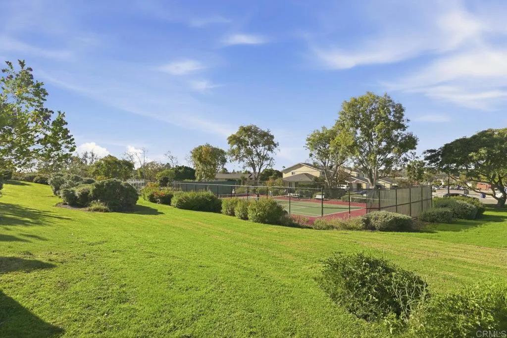 https://cdn.realtyfeed.com/cdn/127/306595368/a17339345351638f24d9a18d8ca06606.webp