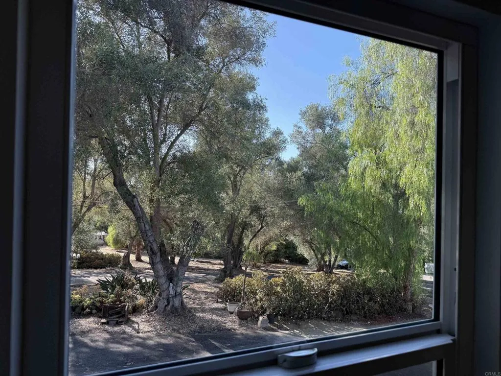 https://cdn.realtyfeed.com/cdn/127/306595392/aedc1553e8ff6aecd32dc03e6b52c506.webp