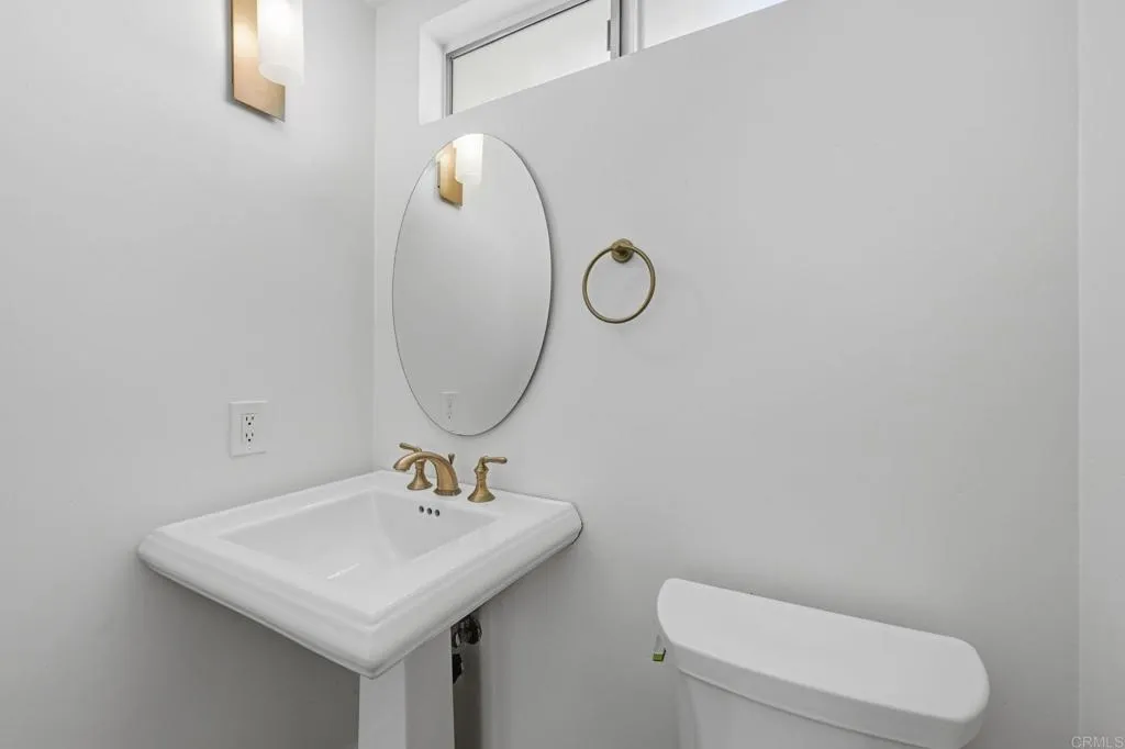 https://cdn.realtyfeed.com/cdn/127/306595404/28bebff0a1c2730035bd053b18c2bee8.webp