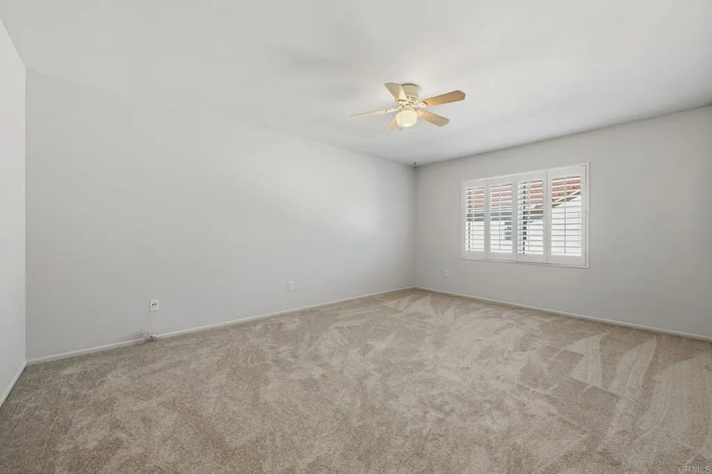 https://cdn.realtyfeed.com/cdn/127/306595404/9b2f6986d23aa47d2b56df612b8c6631.webp