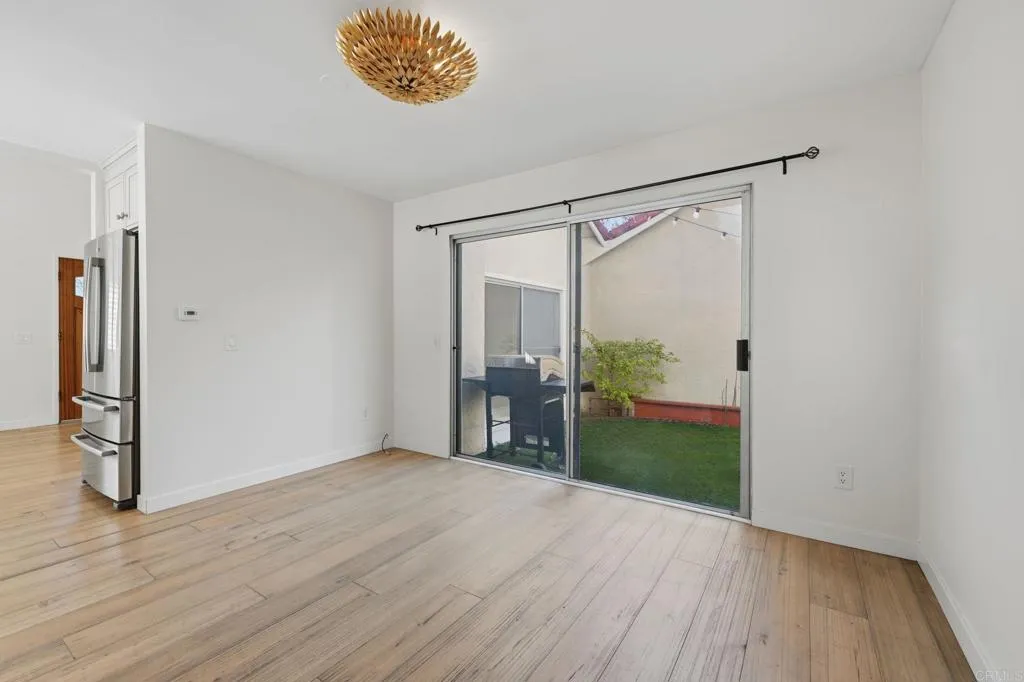 https://cdn.realtyfeed.com/cdn/127/306595404/a16eabe67ad792cf88577742f3b54b87.webp