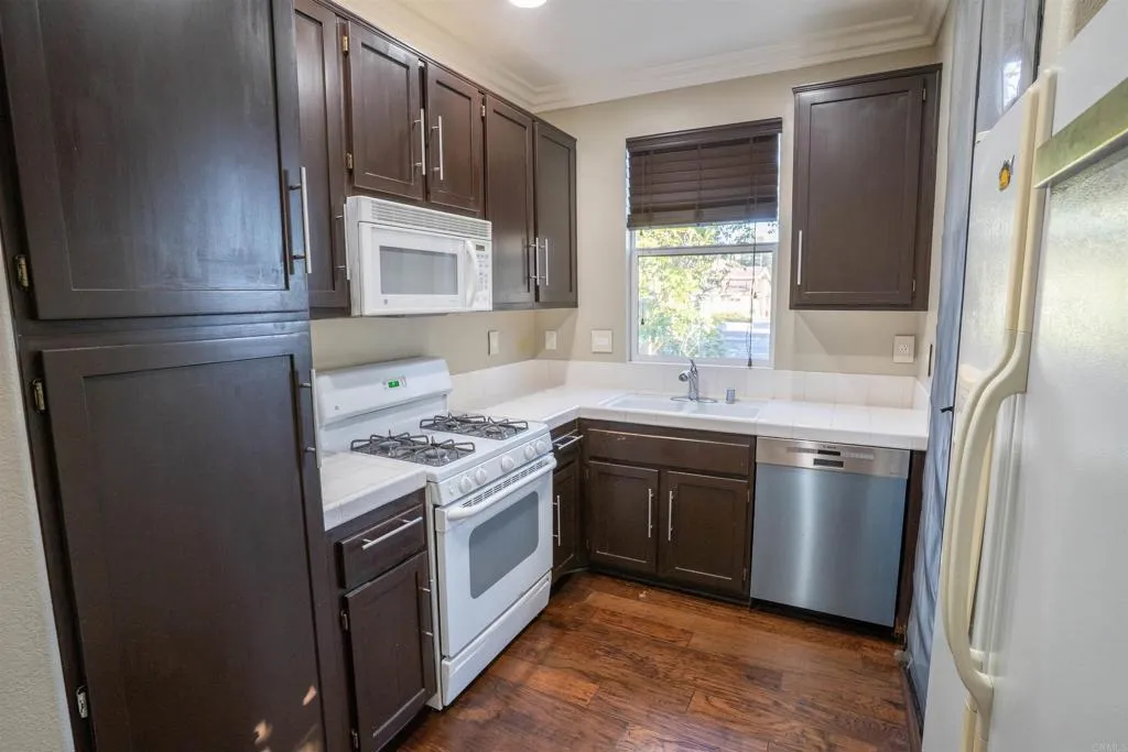 Photo #7: PTP2508822 Listing: Photo #7