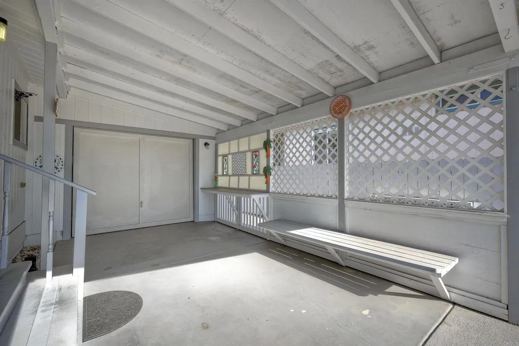 https://cdn.realtyfeed.com/cdn/127/306595469/28a791b1d7f9ad28ebd41c3d6f579054.webp