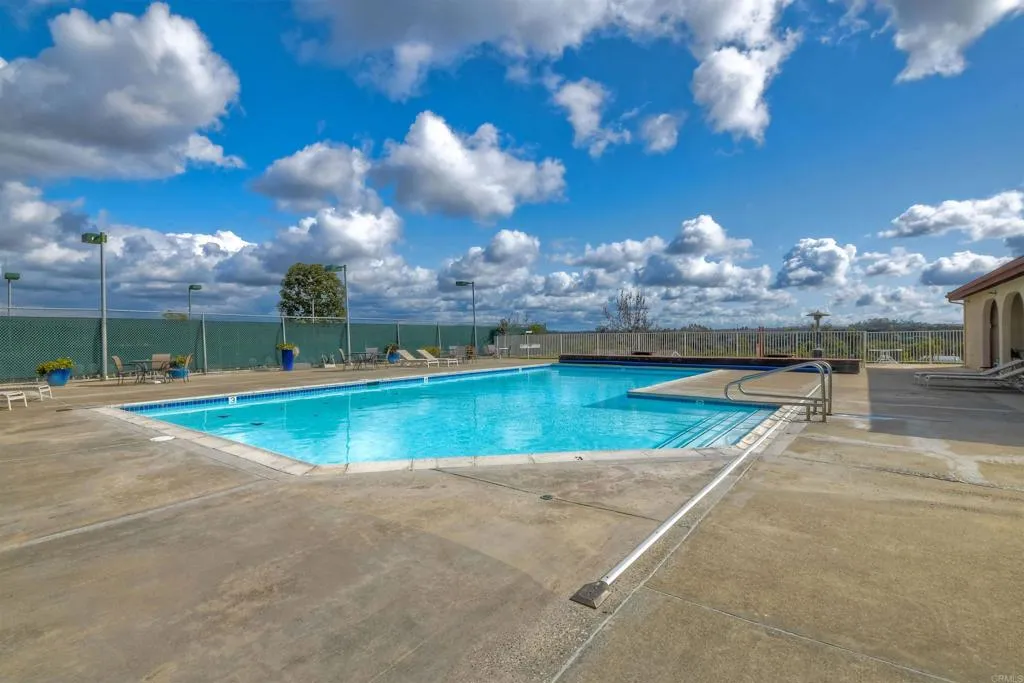 https://cdn.realtyfeed.com/cdn/127/306595469/6168570a29ee95064c449a917afe7c5c.webp