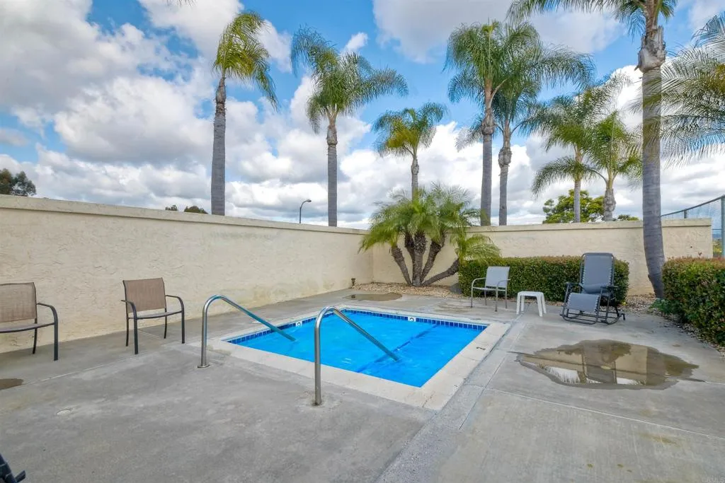 https://cdn.realtyfeed.com/cdn/127/306595469/6be49eb6e7f914f1d35bfc8a5dabad1f.webp