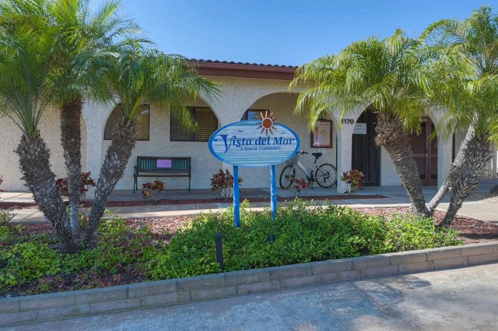 https://cdn.realtyfeed.com/cdn/127/306595469/9ae03d8c730942d589e61b2ab802ccdd.webp