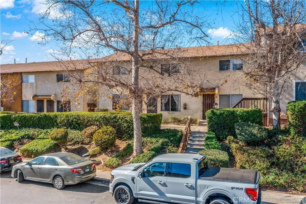 https://cdn.realtyfeed.com/cdn/127/306595543/87534e09c76764f6ef1c714ab8ec5364.webp