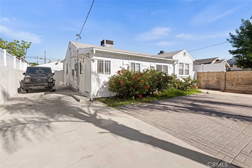 Sun Valley, CA 91352