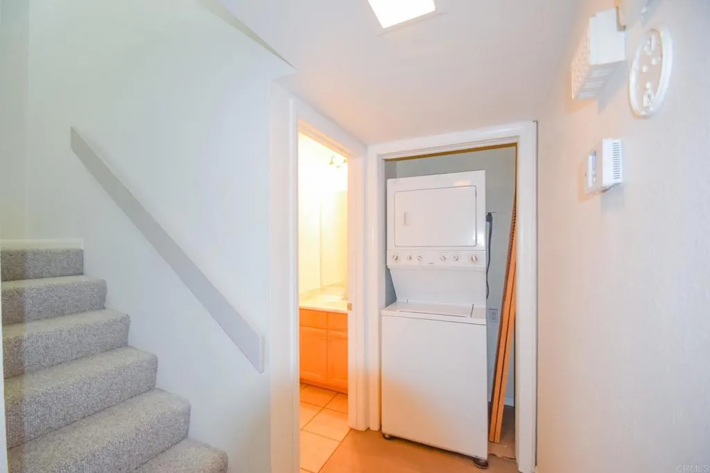 https://cdn.realtyfeed.com/cdn/127/306595642/818f43afc083954e7c001c611cc02893.webp