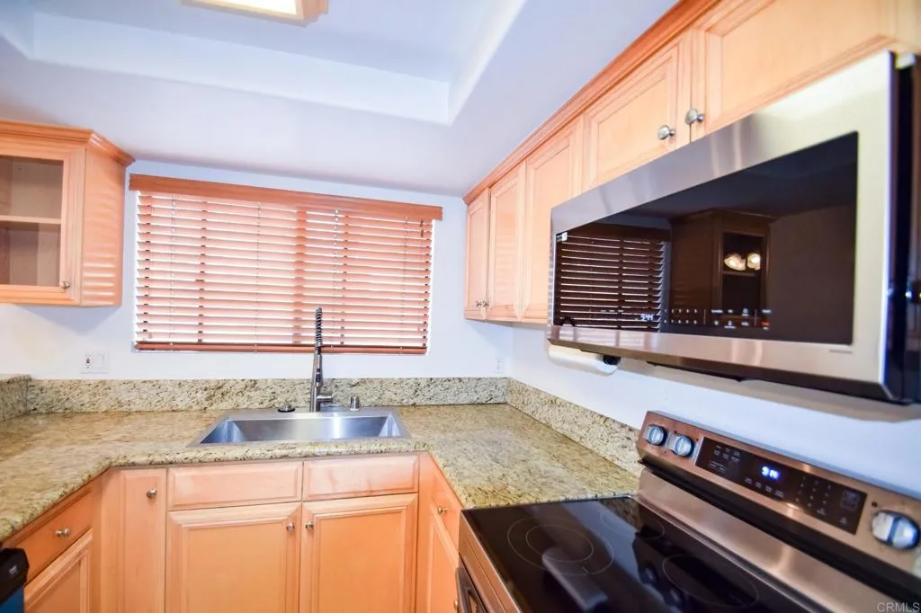 https://cdn.realtyfeed.com/cdn/127/306595642/d687387d0b986f45e6d124ab07549004.webp