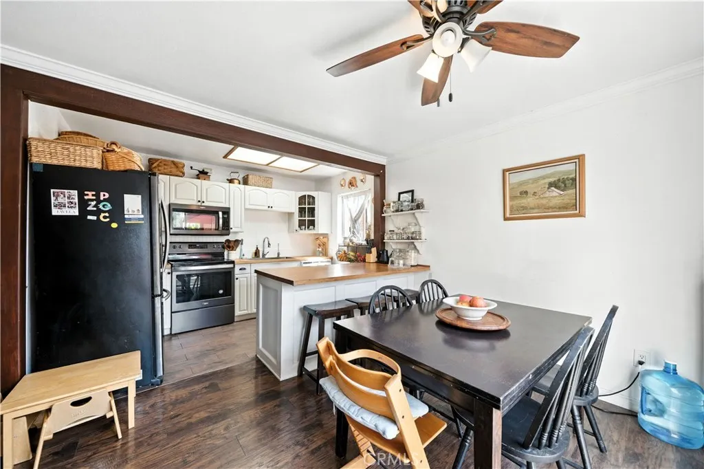 https://cdn.realtyfeed.com/cdn/127/306595644/4ab204b9f49393878490184a06b9e41e.webp