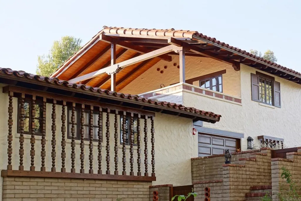 https://cdn.realtyfeed.com/cdn/127/306595694/2d77dd511a613a068f332d0e3badeda6.webp