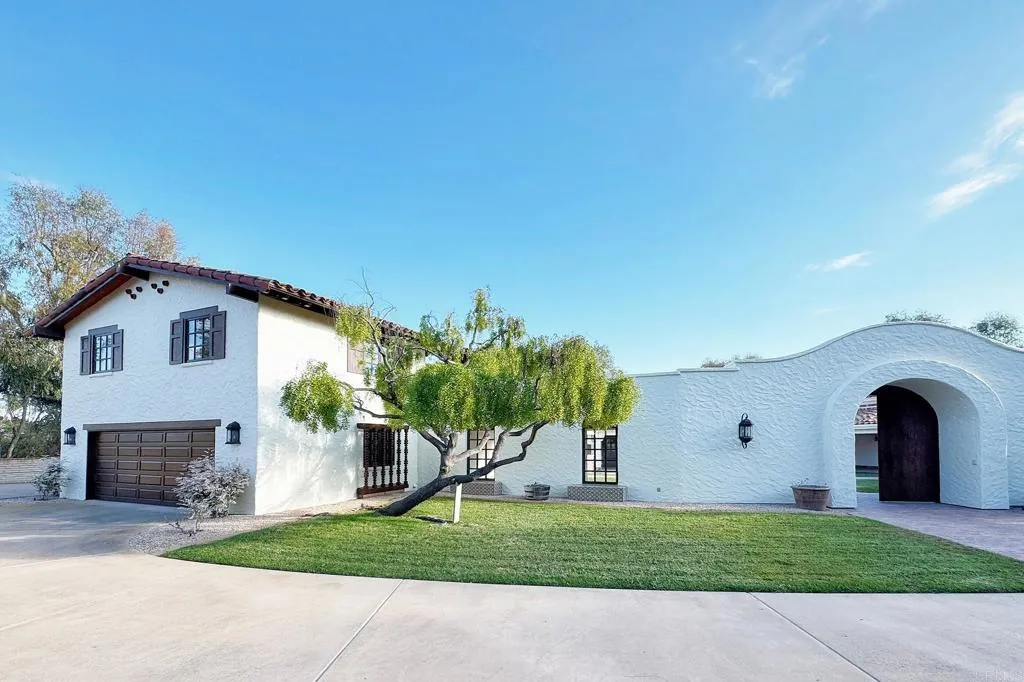 https://cdn.realtyfeed.com/cdn/127/306595694/530d467f682787cacf9d168487ed09ec.webp