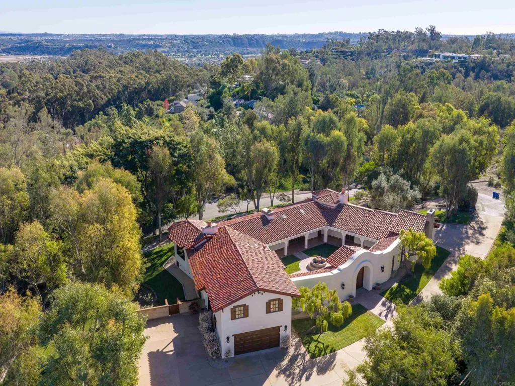 https://cdn.realtyfeed.com/cdn/127/306595694/c27513c637b7d7c5fc5afe7ec936dbd8.webp