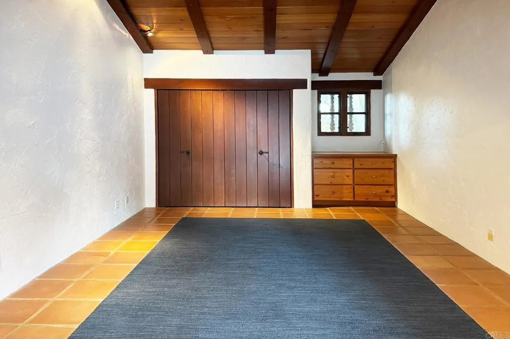 https://cdn.realtyfeed.com/cdn/127/306595694/e3c10d838335e0ed5e9b5968cbd69bab.webp