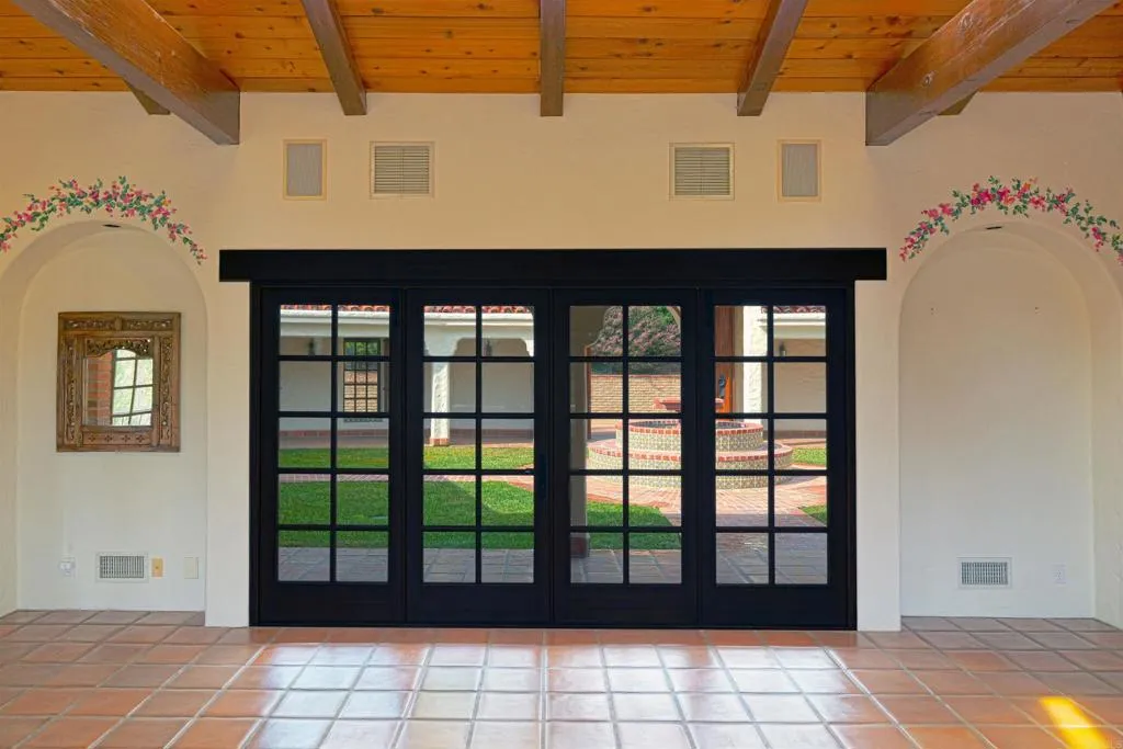 https://cdn.realtyfeed.com/cdn/127/306595694/f5367159719e6d19cc7cf1044a244382.webp