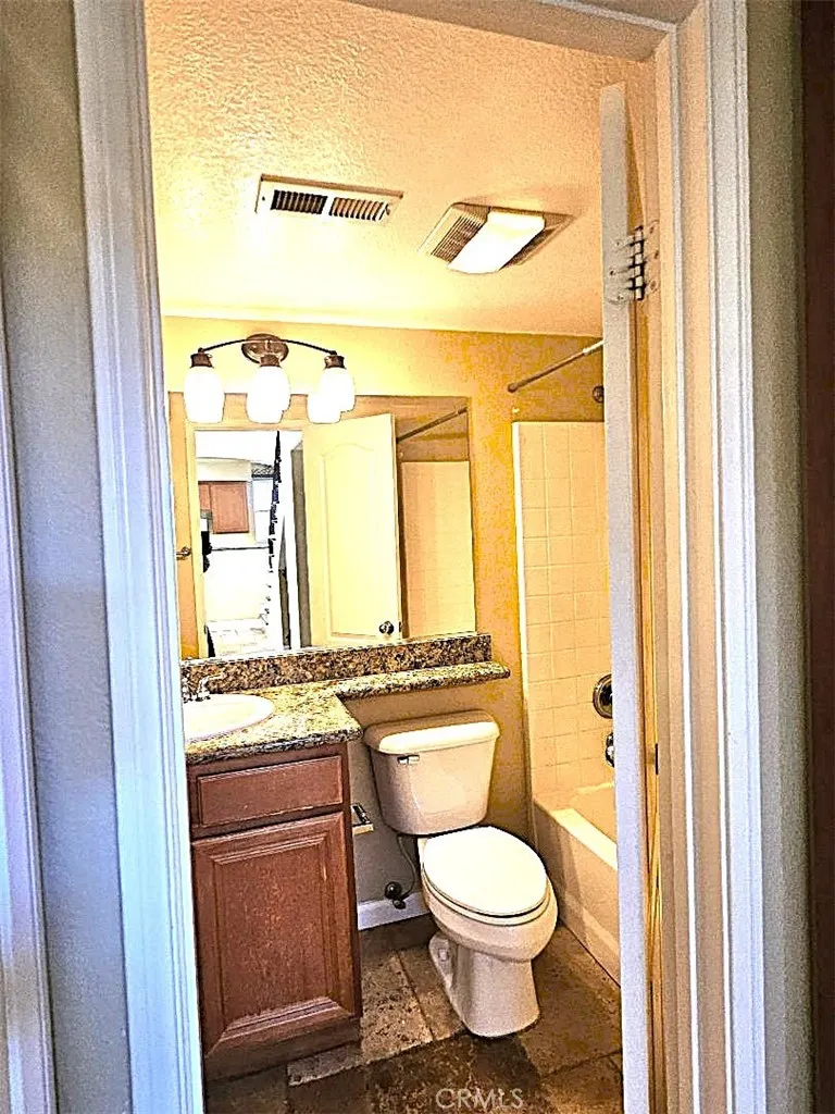 Photo #17: PW25267540 Listing: Photo #17