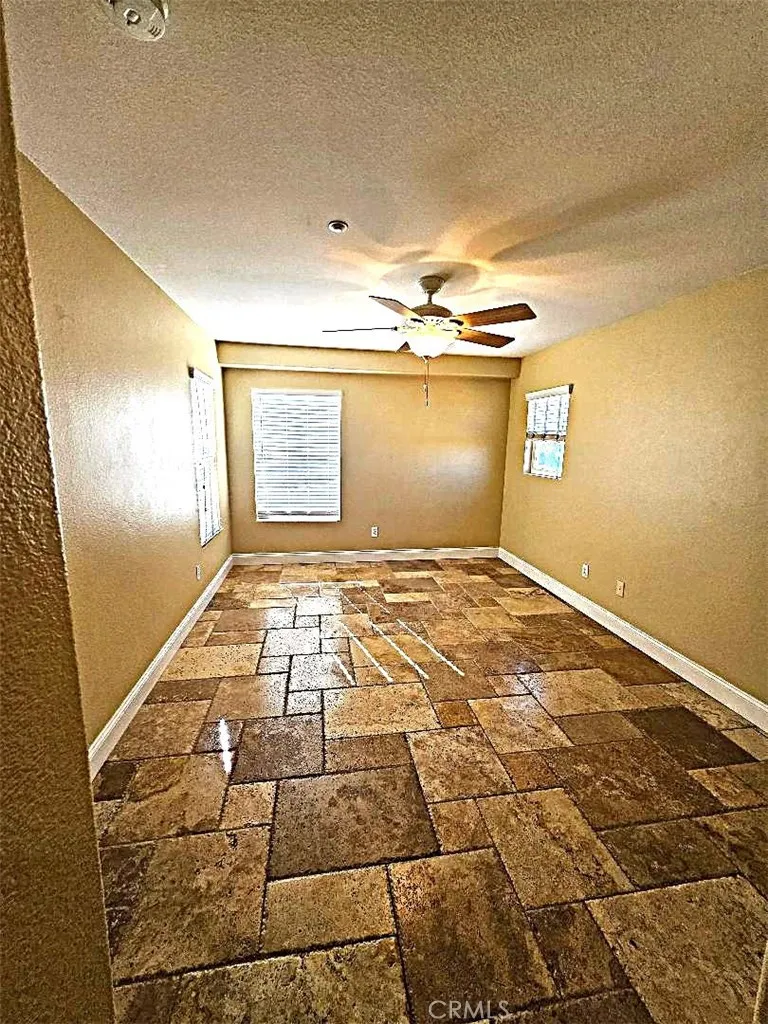 Photo #28: PW25267540 Listing: Photo #28