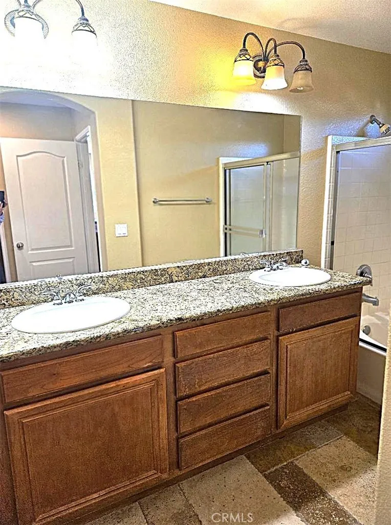 Photo #25: PW25267540 Listing: Photo #25