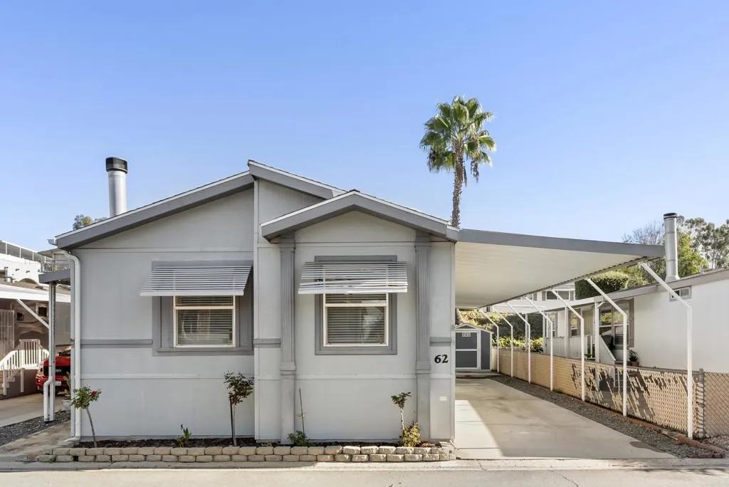 https://cdn.realtyfeed.com/cdn/127/306595765/2b327785761e9f4817672d533c12a3c0.webp