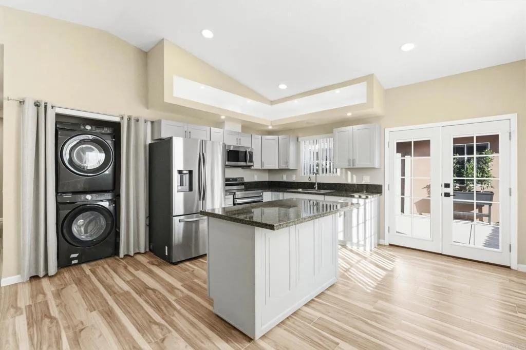 https://cdn.realtyfeed.com/cdn/127/306595847/828a093921132dc55c27918086d4a65d.webp