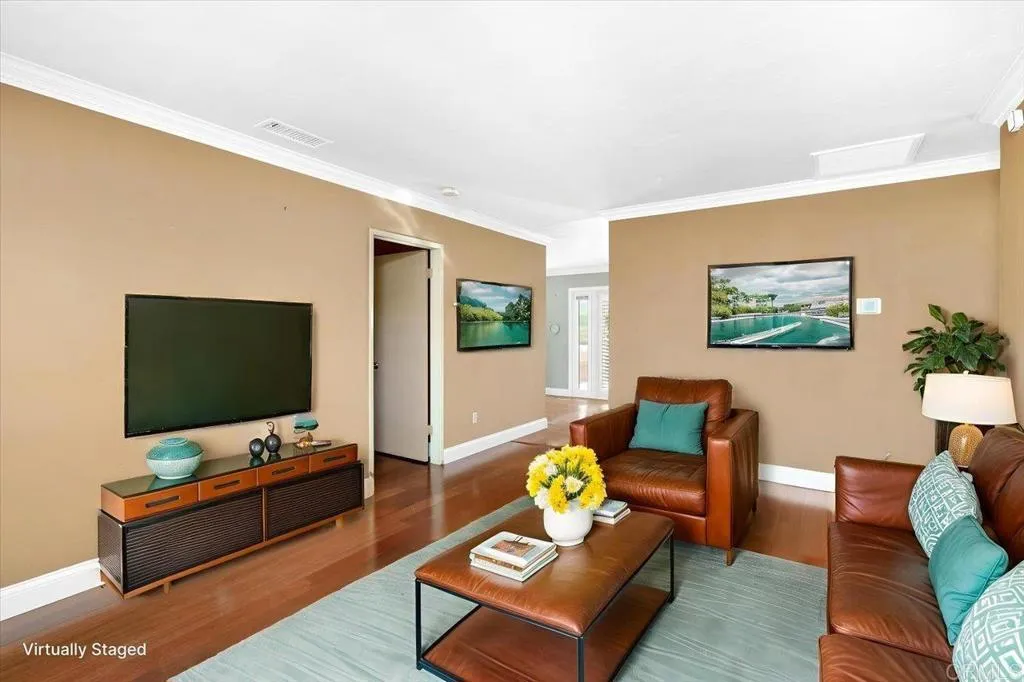 https://cdn.realtyfeed.com/cdn/127/306595869/627966e85092bca9761c5ca049e61b91.webp