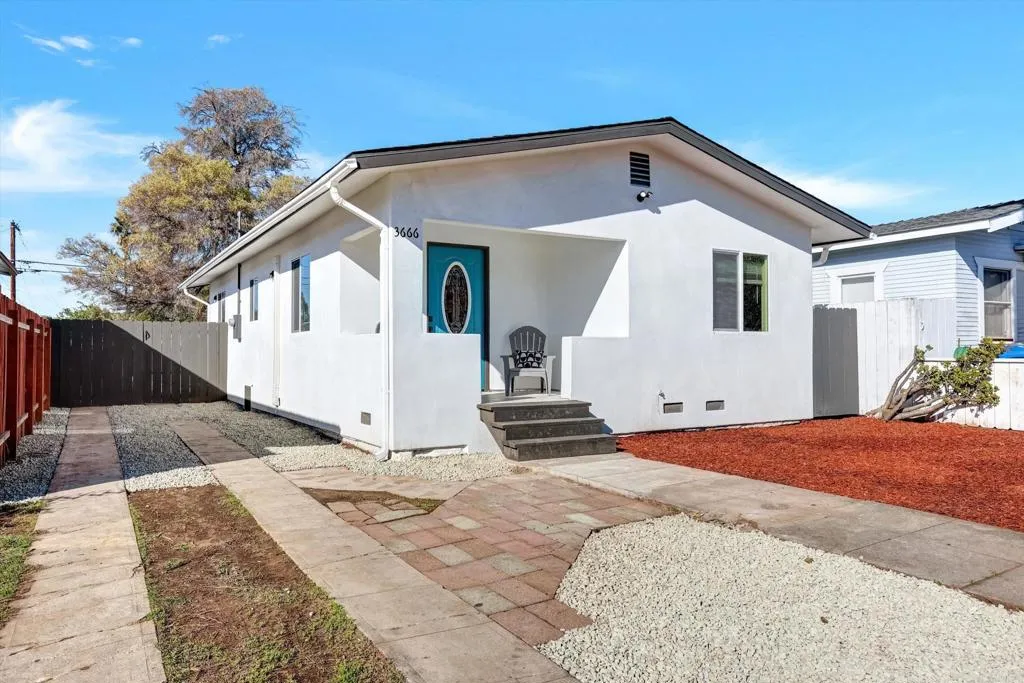 https://cdn.realtyfeed.com/cdn/127/306595960/828215d028566560a567ec259933e8c3.webp