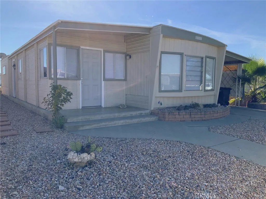 Hemet, CA 92543
