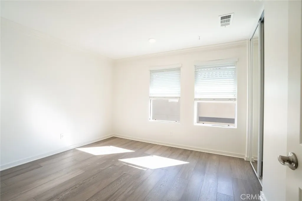 Photo #25: SW25267972 Listing: Photo #25