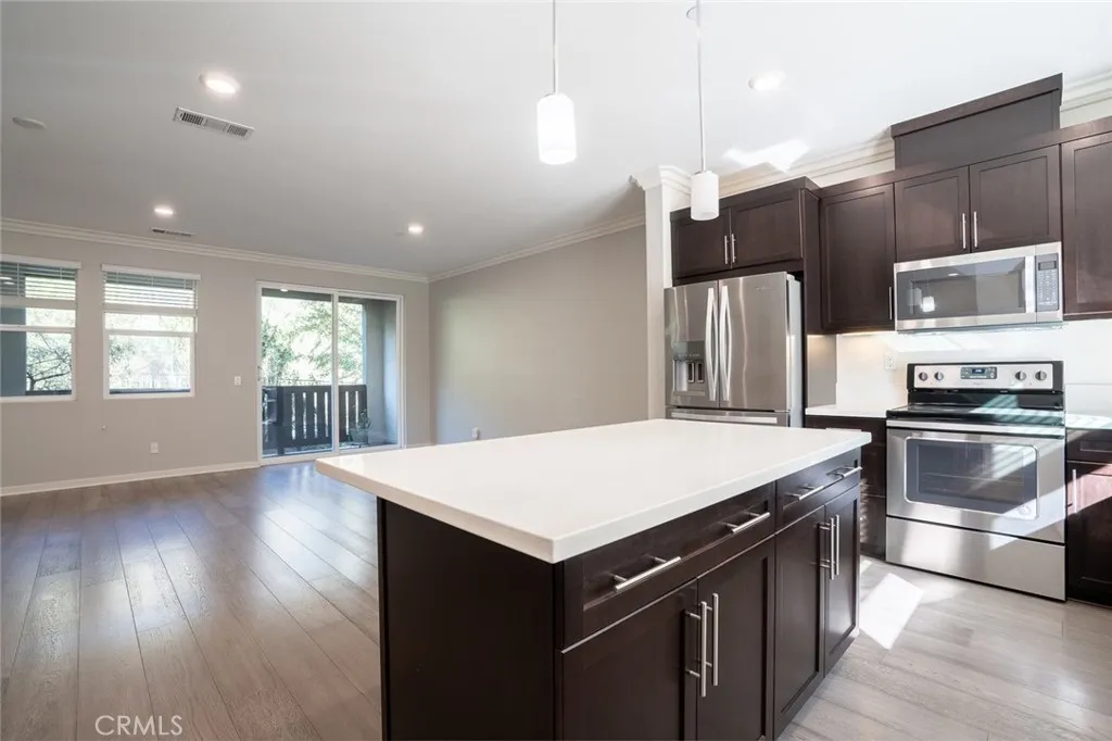 Photo #10: SW25267972 Listing: Photo #10