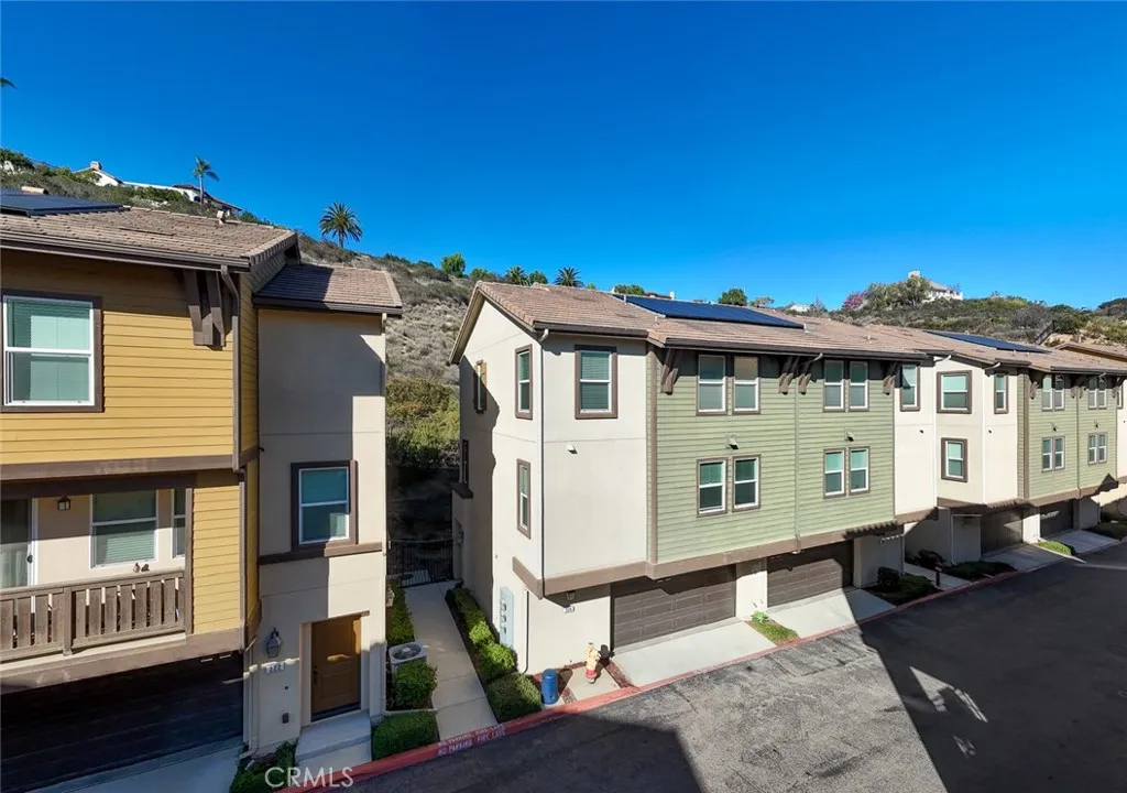 Photo #1: SW25267972 Listing: Photo #1