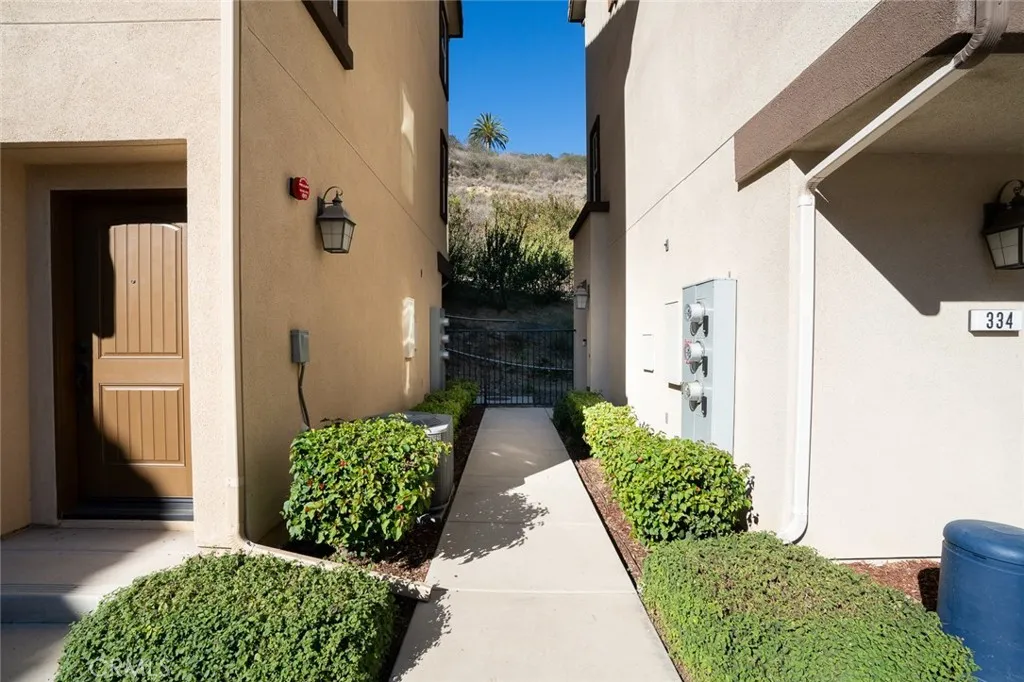 https://cdn.realtyfeed.com/cdn/127/306596122/f84c6eda7962ca23e0c666e67fa0f2b0.webp