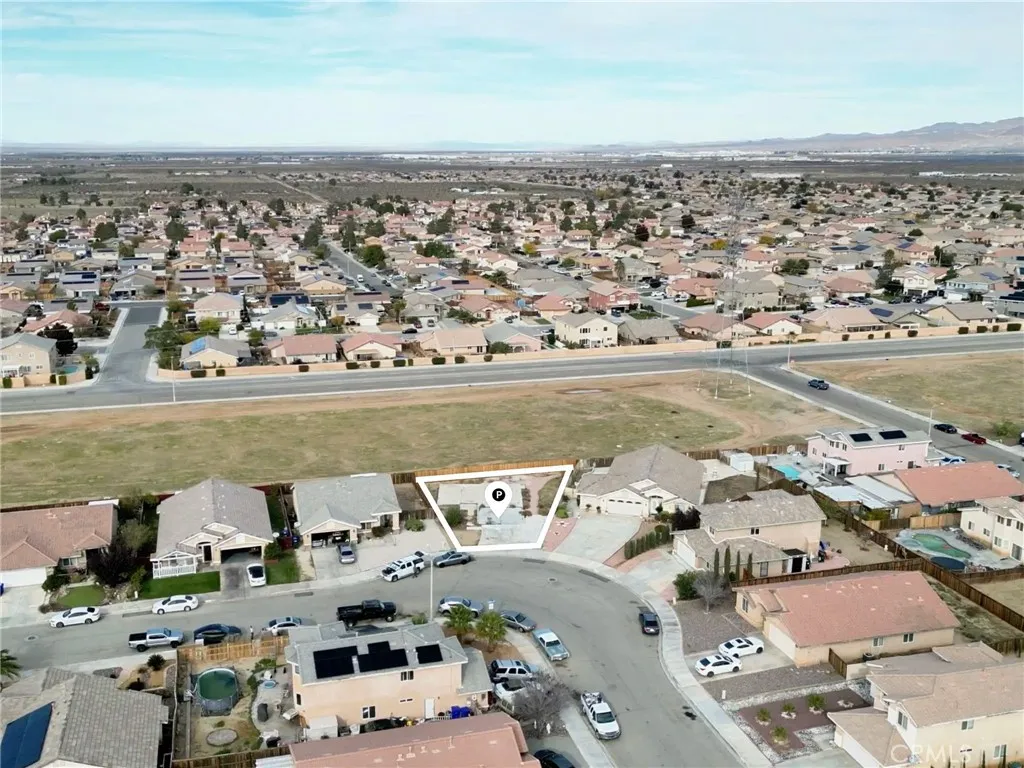 11456 Highland Court, Adelanto, CA 92301 - Photo 5 of 13, Adelanto, CA