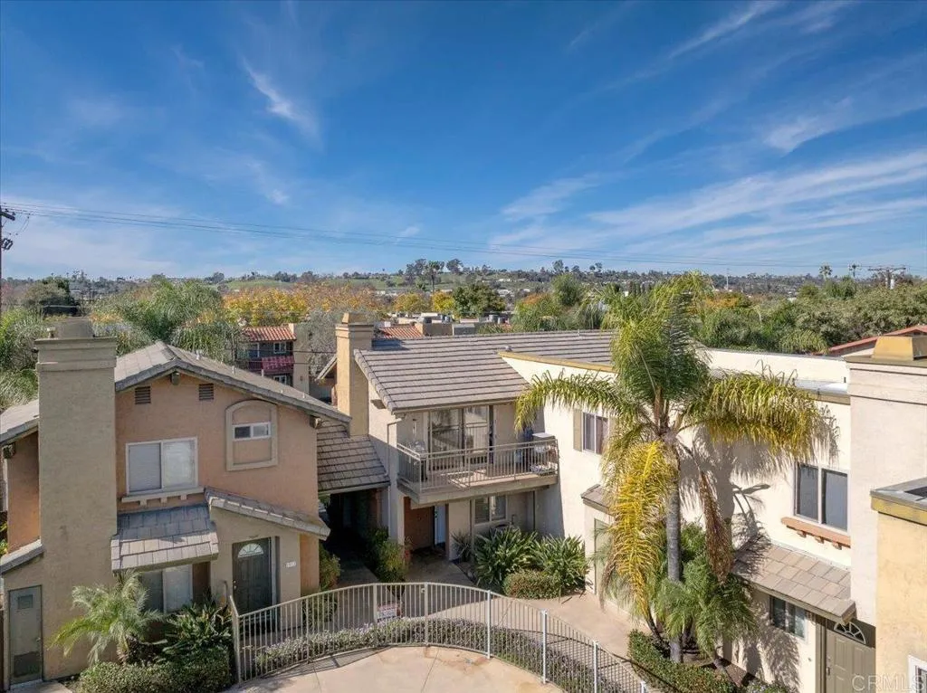 https://cdn.realtyfeed.com/cdn/127/306596189/1ba19298421148ee693b342282e78586.webp
