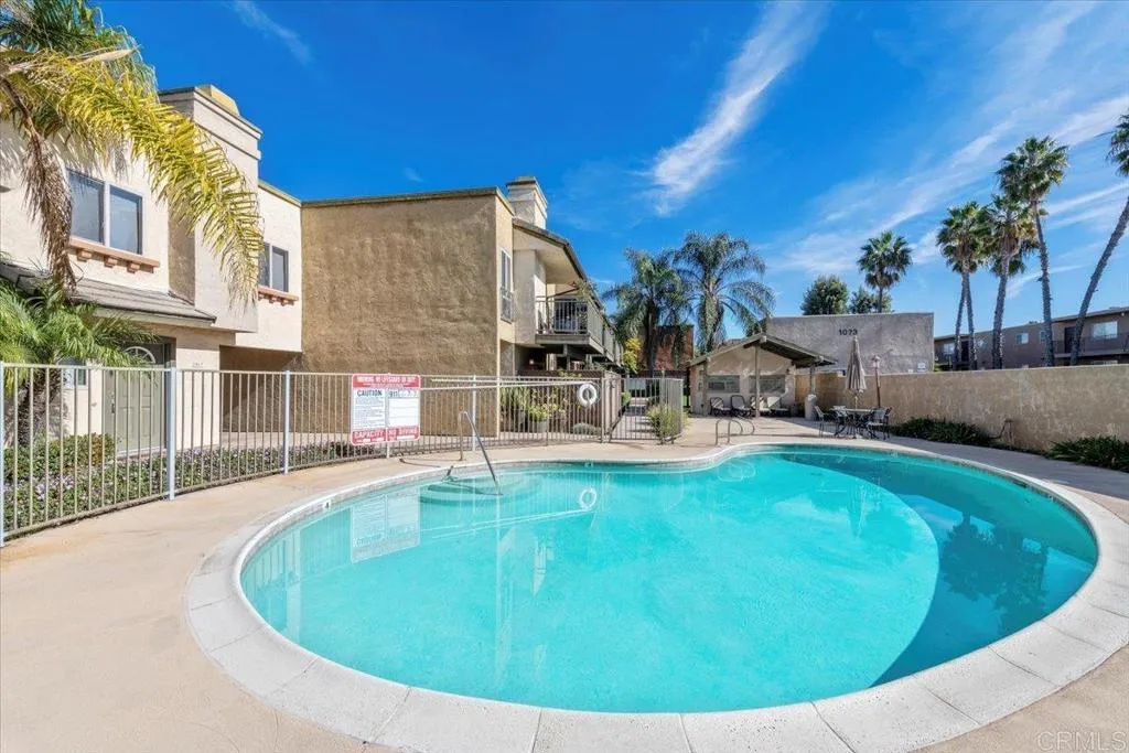 https://cdn.realtyfeed.com/cdn/127/306596189/70d9f596695ade9a7f8126a92eed8ce7.webp