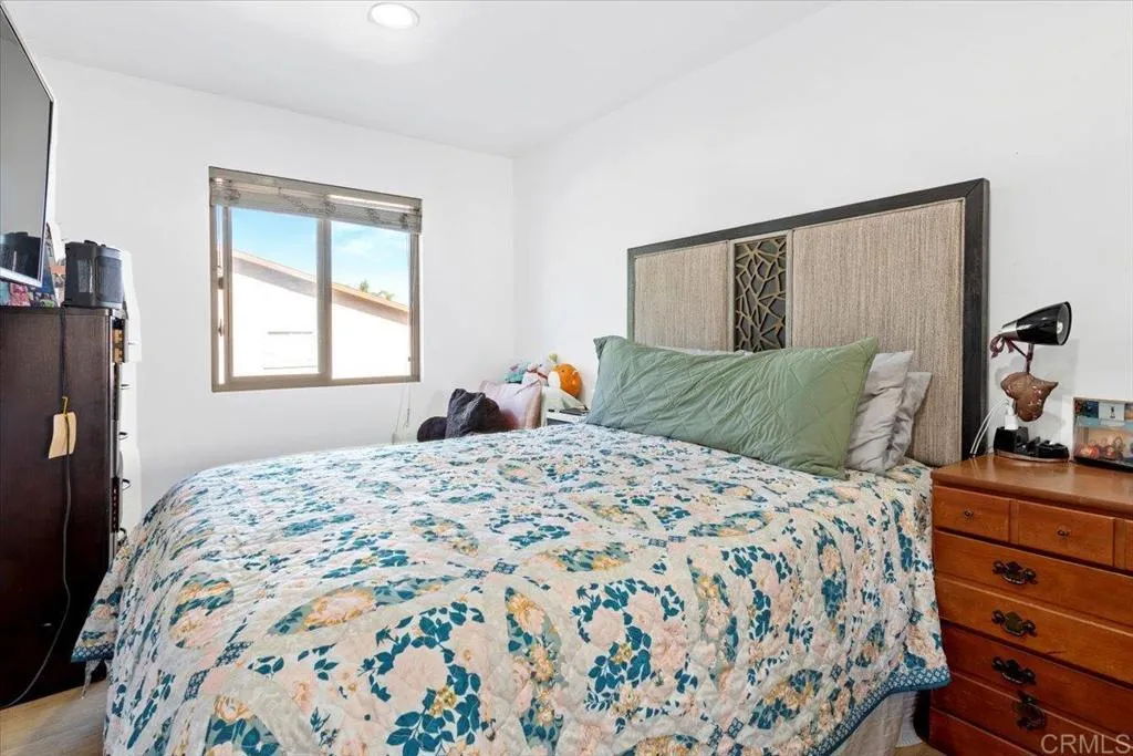 https://cdn.realtyfeed.com/cdn/127/306596189/86025f316670729b98982a4d62a00895.webp